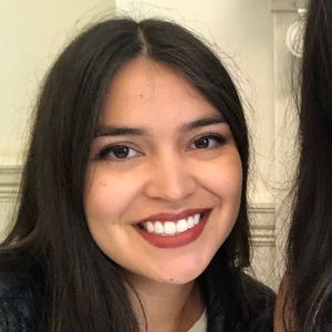 Meet your Posher, Carrie